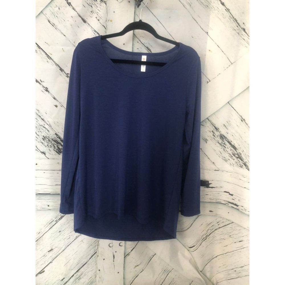 Lularoe size large l Long Sleeve t shirt lynnae blue